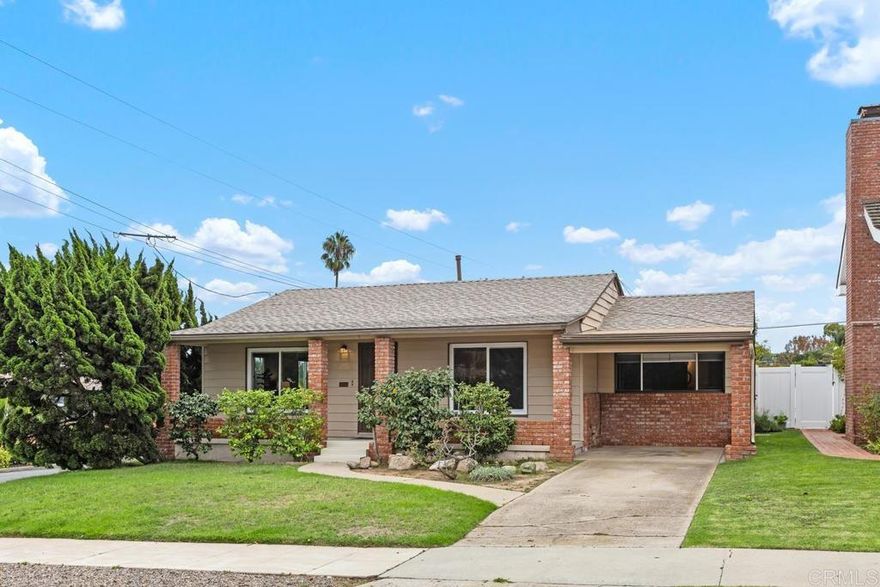 Delightful single-level home is nestled on a generous 7,000sf corner lot in Point Loma Heights. Featuring 2 bedrooms, 2 bathrooms, and a versatile bonus room, the home boasts a spacious floor plan with large, light-filled rooms. A standout feature is the oversized detached 2-car garage with an attached workshop and alley access. Whether you're looking to move right in or envision a dream remodel, the possibilities here are endless!