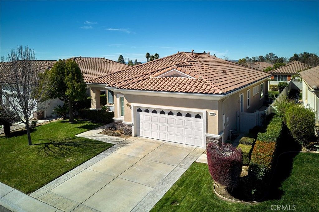 Photo of 1771 N Forest Oaks Dr, Beaumont, CA 92223 (MLS # IG26038440)