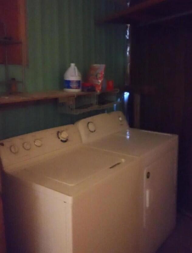 Desert Crest CC - Residential Lease