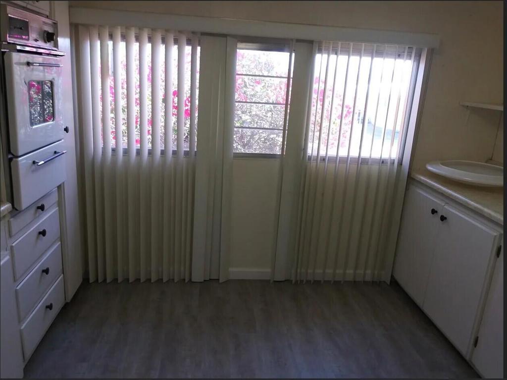 Desert Crest CC - Residential Lease