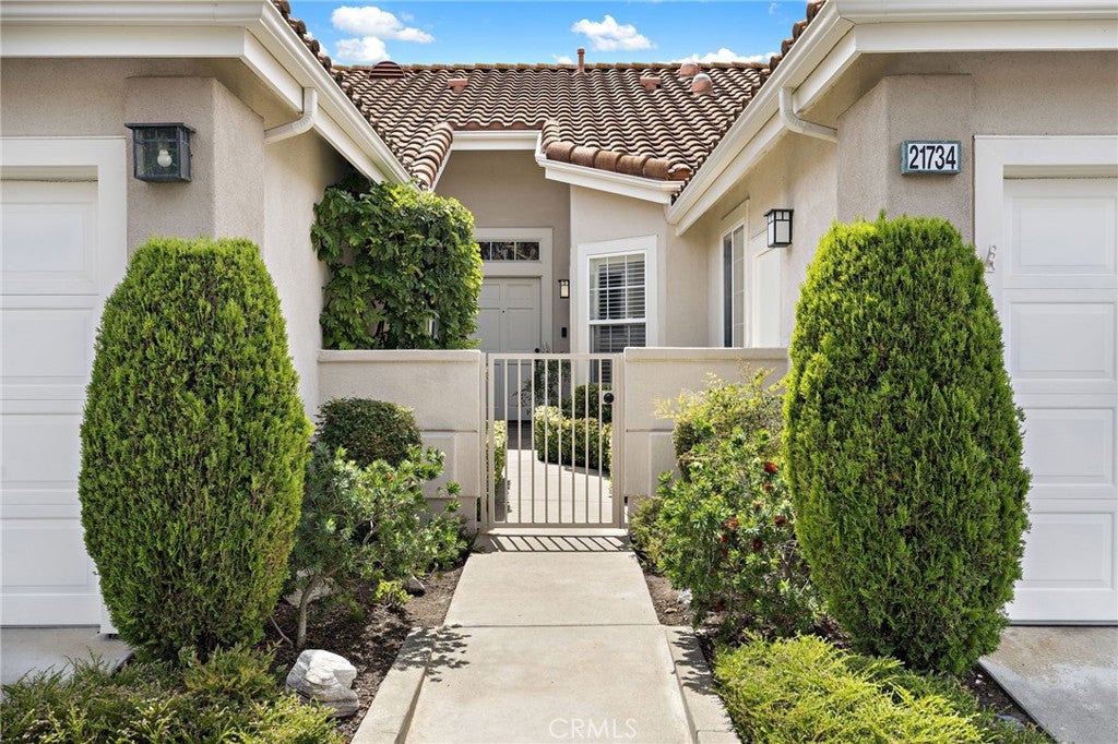 21734 San Leandro