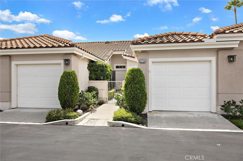 21734 San Leandro