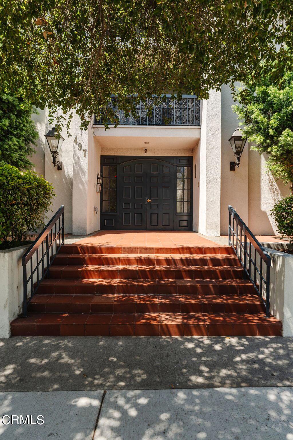 497 S El Molino Avenue