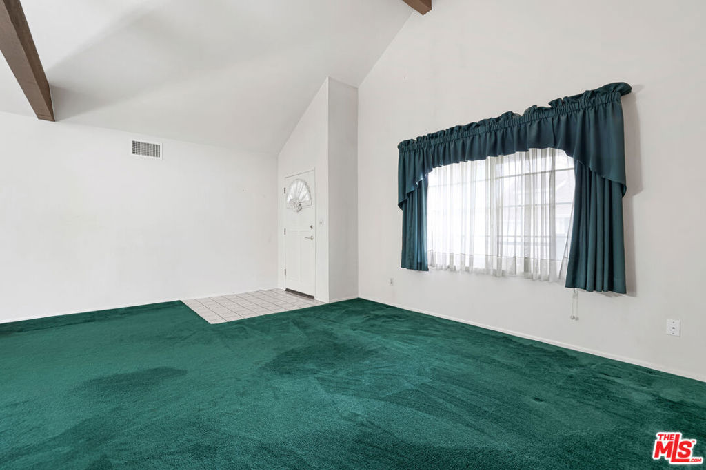 24009 Rockridge Court
