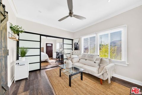 Photo of 5919 Lexington Avenue, Los Angeles, CA 90038 (MLS # 26648357)