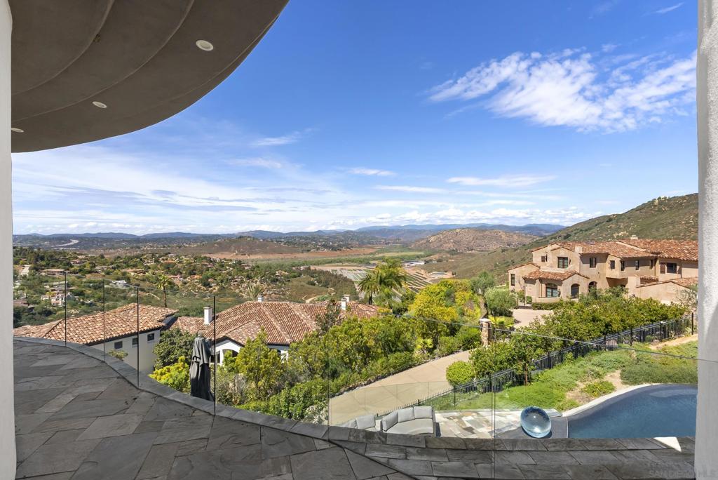 13220 Highlands Ranch Rd