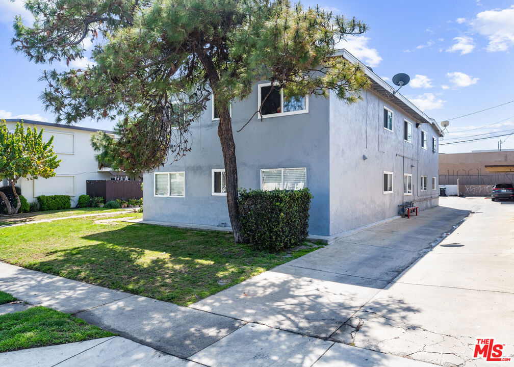 795 Shalimar Drive