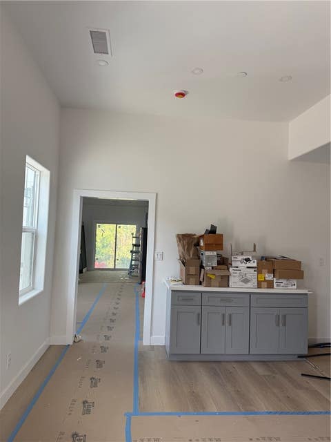 Tiny photo for 6530 Shoup AVE, West Hills, CA 91307 (MLS # SR26139718)