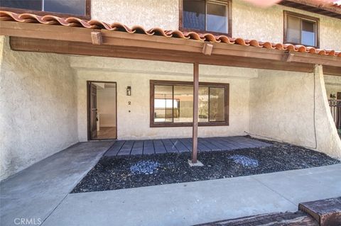 16780 Green Tree Blvd Victorville CA 92395