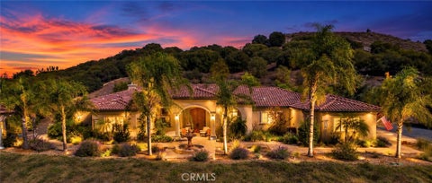 Photo of 38496 King Court, Murrieta, CA 92562 (MLS # SW26222827)