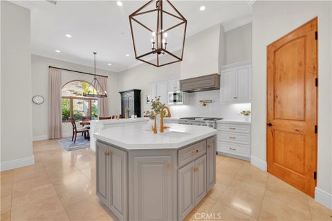 Tiny photo for 38496 King Court, Murrieta, CA 92562 (MLS # SW26222827)