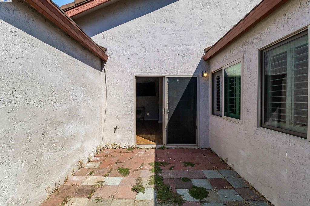 VIEWPOINTE - Residential