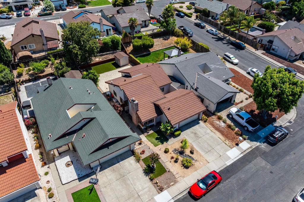 VIEWPOINTE - Residential