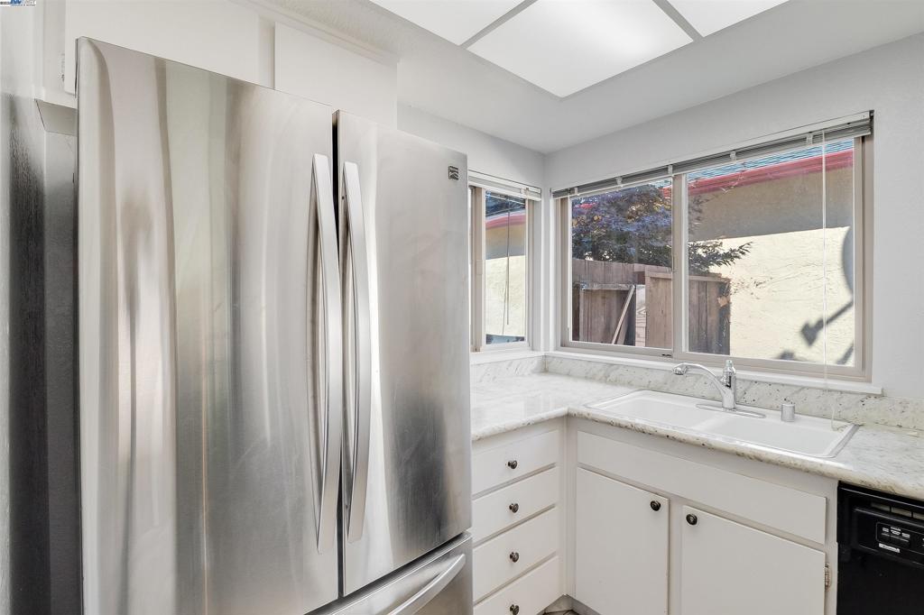 VIEWPOINTE - Residential