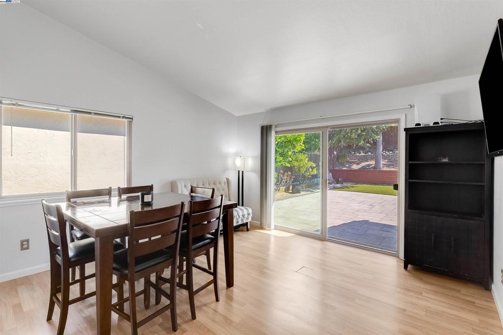 VIEWPOINTE - Residential