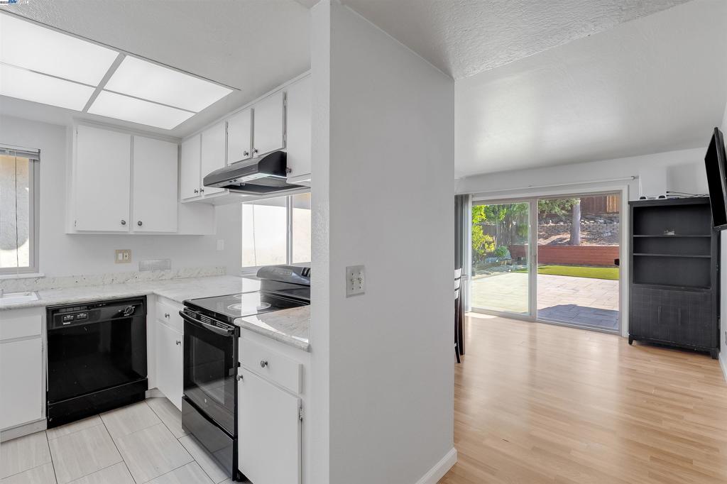 VIEWPOINTE - Residential