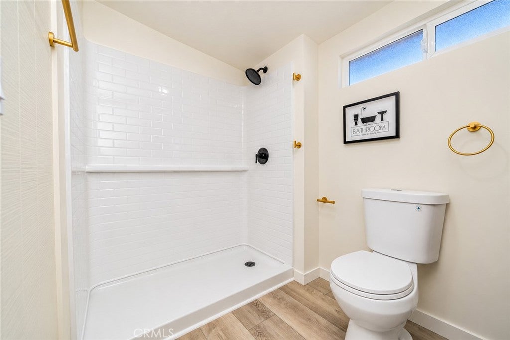 5908 Grand