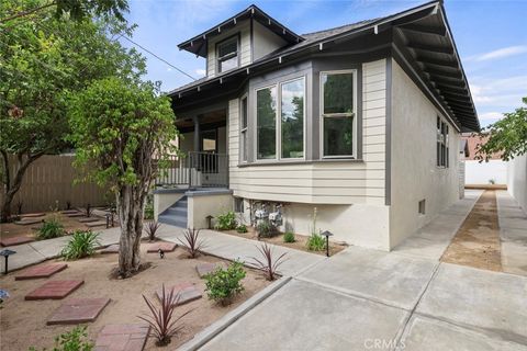 Photo of 125 S Avenue 60 Ave, Los Angeles, CA 90042 (MLS # GD25263310)