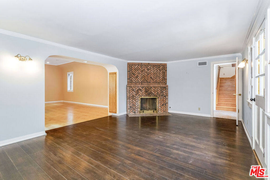 1635 N Ogden Drive