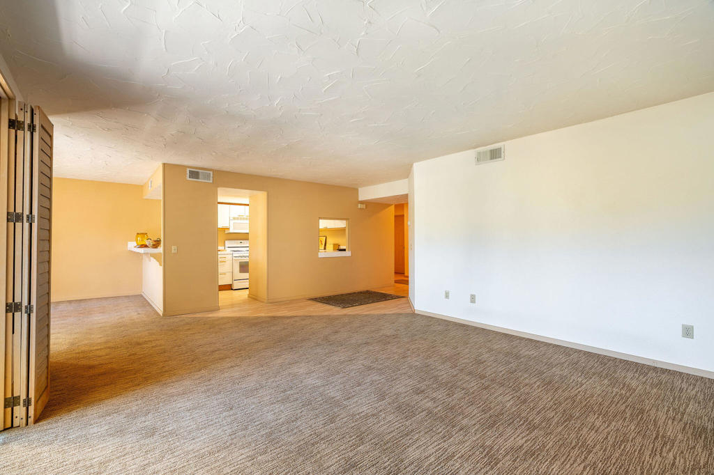 Canyon Shores - Residential