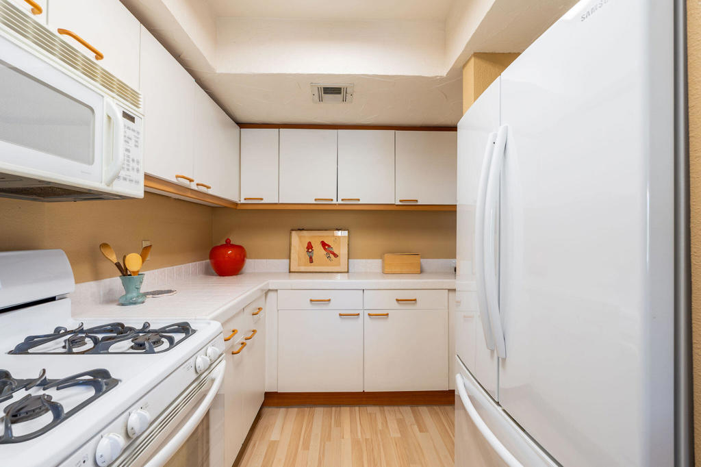 Canyon Shores - Residential