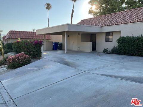 Photo of 41726 Resorter Boulevard, Palm Desert, CA 92211 (MLS # 26648535)