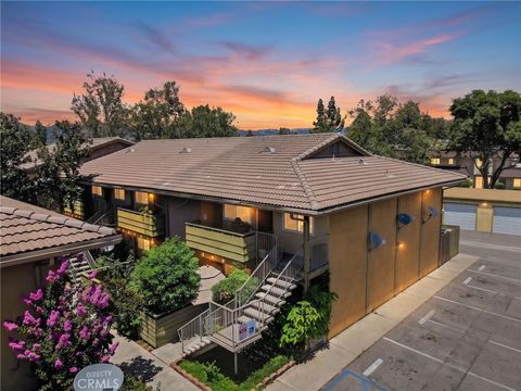 Photo of 2041 E Grand Ave AVE #52, Escondido, CA 92027 (MLS # SW26138413)