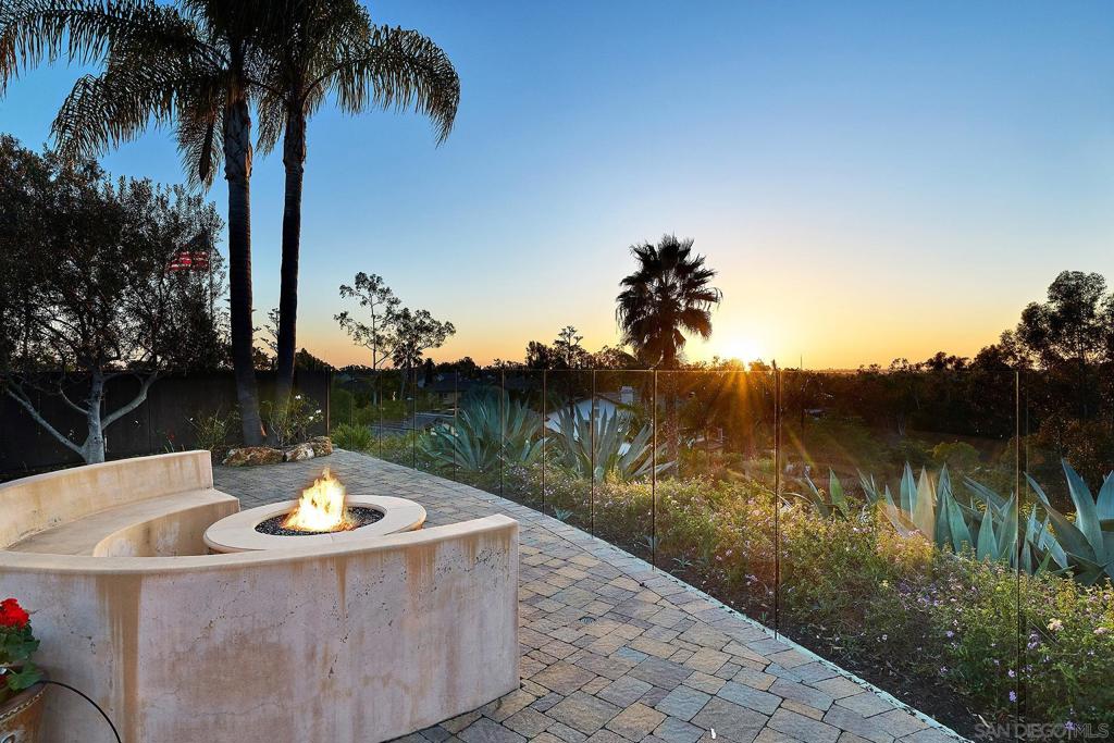 10626 Birch Bluff Ave