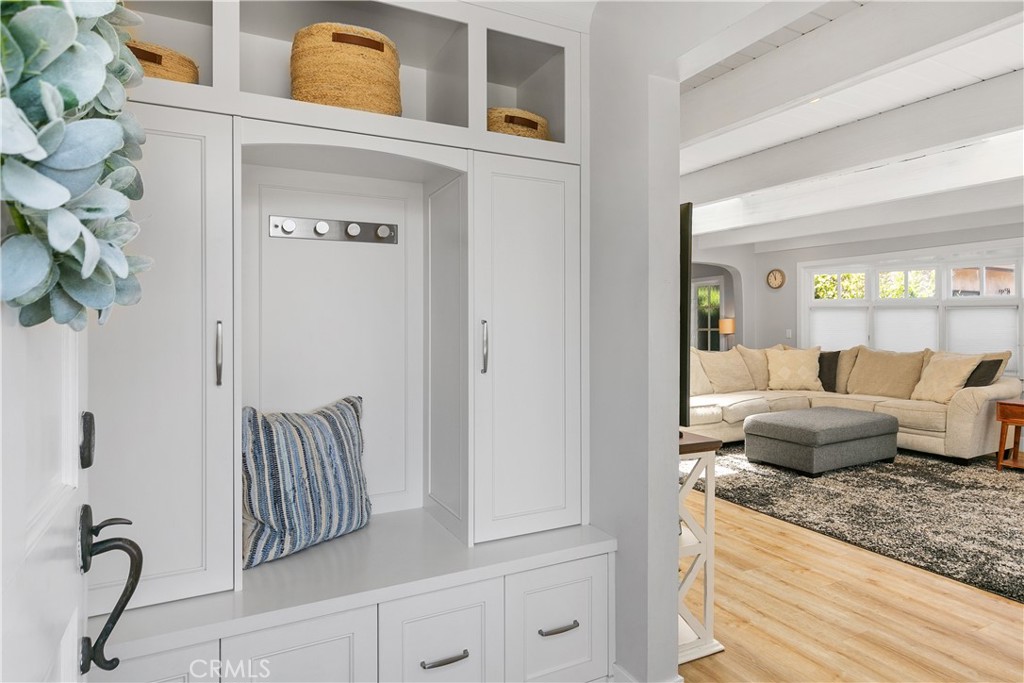 127 West Avenida De Los Lobos Marinos