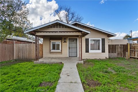 Photo of 2521 P St, Bakersfield, CA 93301 (MLS # NS26069329)