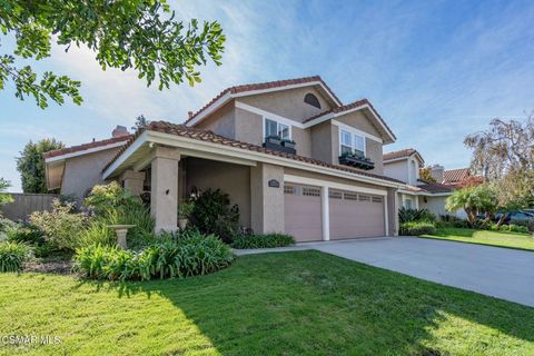 Photo of 12420 Willow Hill Drive, Moorpark, CA 93021 (MLS # 226002492)