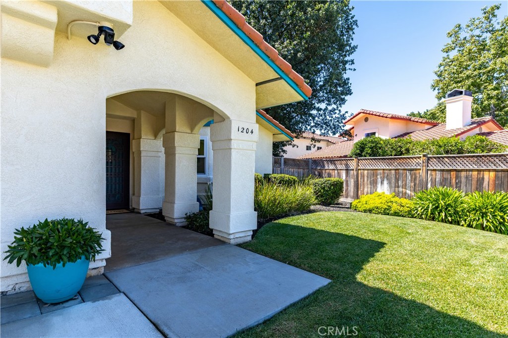 1204 Sunrise Court
