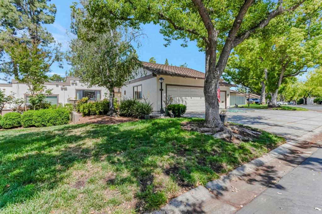 6202 Gerdts Drive