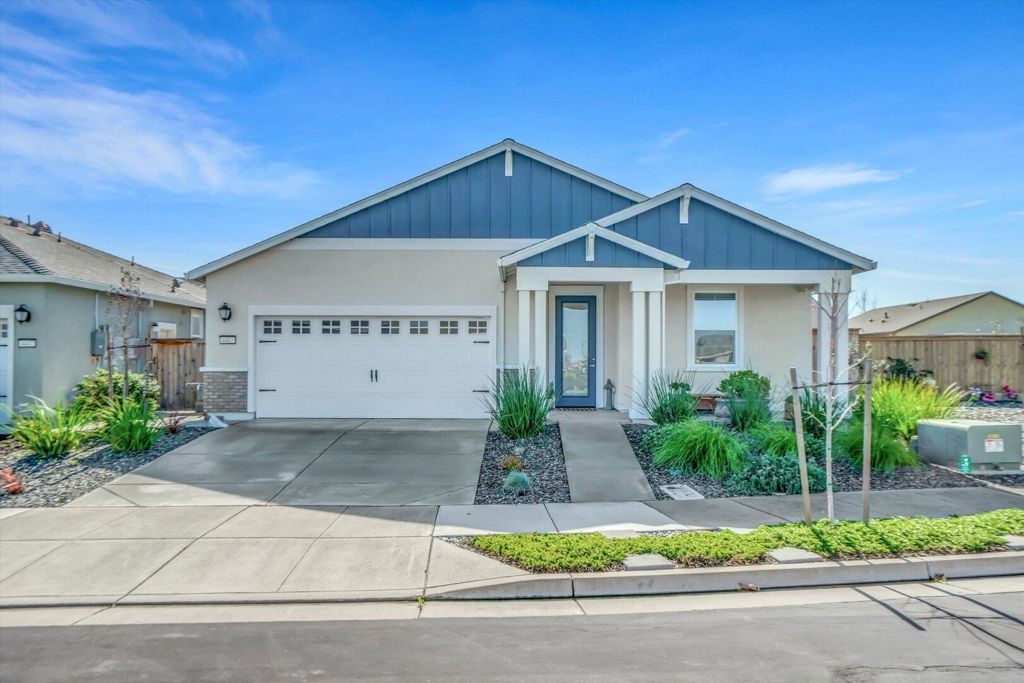 Photo of 4463 4463 Canada WAY Way, Rio Vista, CA 94571 (MLS # 41124206)