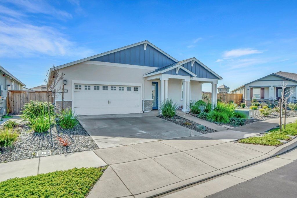 Photo of 4463 4463 Canada WAY Way, Rio Vista, CA 94571 (MLS # 41124206)