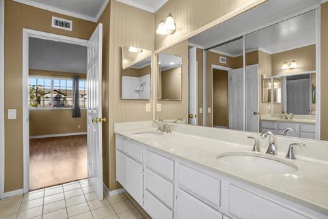 Tiny photo for 1887 Montgomery Avenue, Ventura, CA 93004 (MLS # NDP2602102)