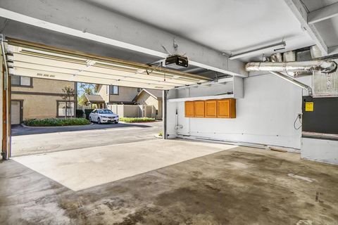 Tiny photo for 1887 Montgomery Avenue, Ventura, CA 93004 (MLS # NDP2602102)