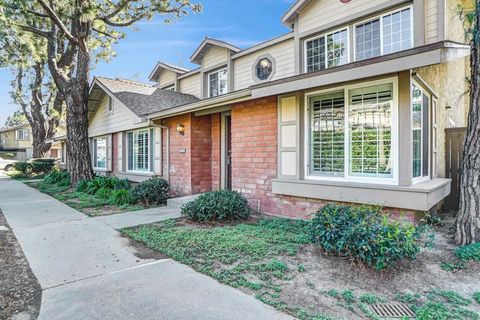 Tiny photo for 1887 Montgomery Avenue, Ventura, CA 93004 (MLS # NDP2602102)