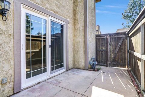 Tiny photo for 1887 Montgomery Avenue, Ventura, CA 93004 (MLS # NDP2602102)