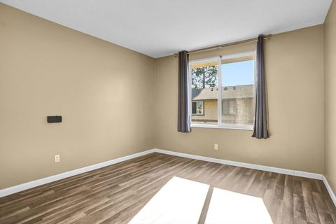 Tiny photo for 1887 Montgomery Avenue, Ventura, CA 93004 (MLS # NDP2602102)