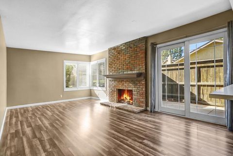 Tiny photo for 1887 Montgomery Avenue, Ventura, CA 93004 (MLS # NDP2602102)