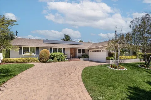 1359 Cedarview Drive, Claremont, CA 91711 - MLS#: LG25196410