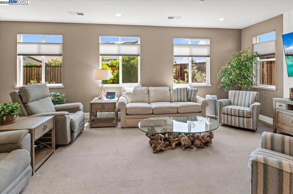 Not Listed - Residential