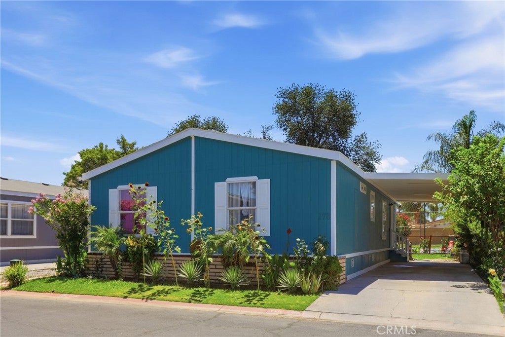 350 E San Jacinto 178