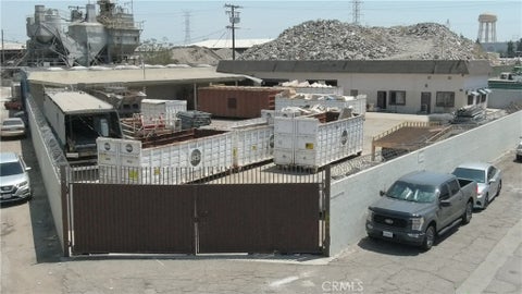 Photo of 8980 Kendall AVE, South Gate, CA 90280 (MLS # DW26233146)