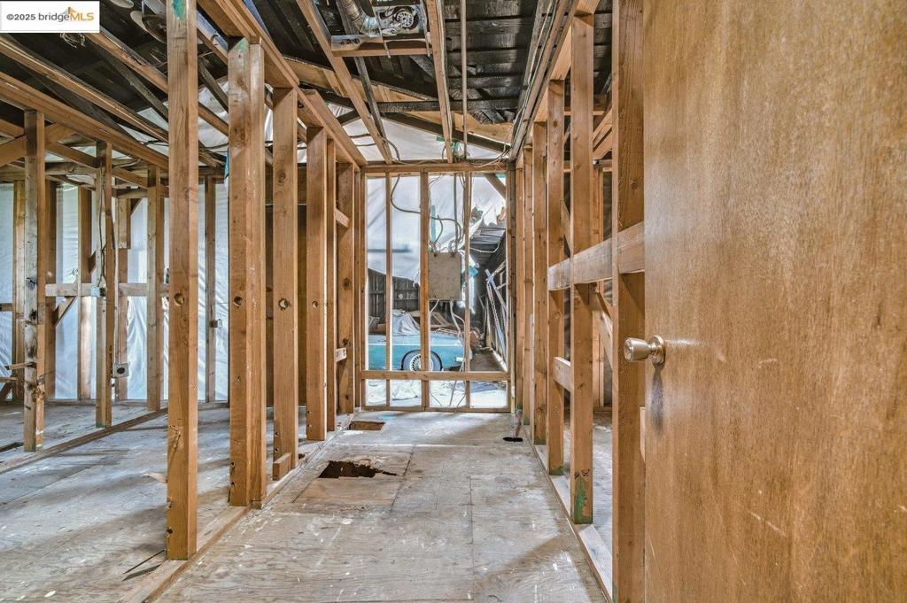 CHABOT PARK HIGH - Residential