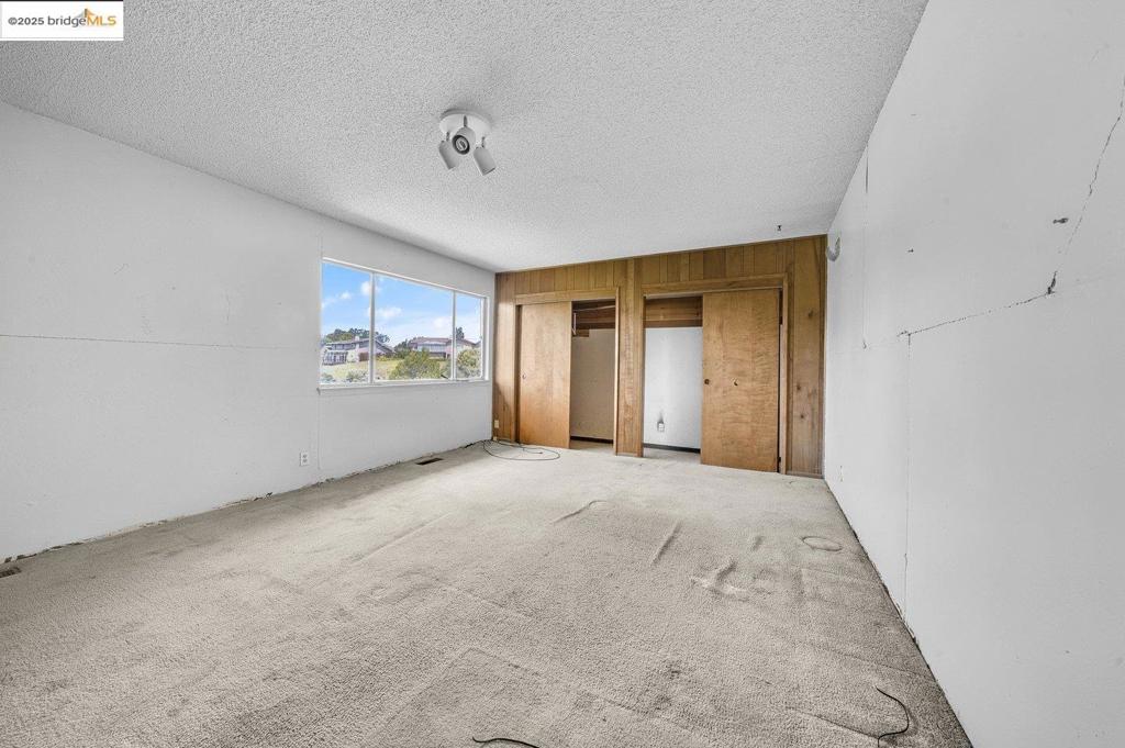 CHABOT PARK HIGH - Residential