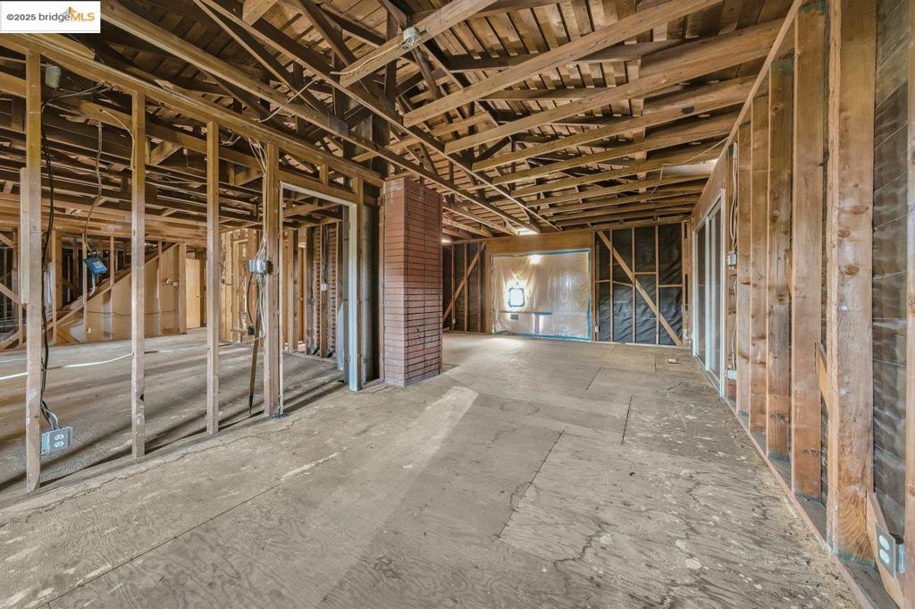 CHABOT PARK HIGH - Residential