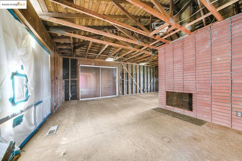 CHABOT PARK HIGH - Residential