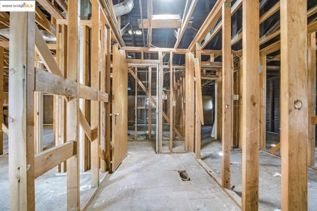 CHABOT PARK HIGH - Residential